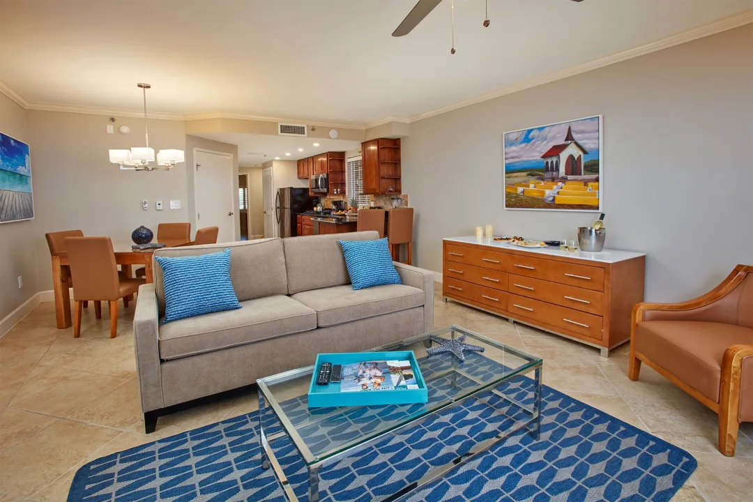 Golf Villa One Bedroom Suite - Living Aeria