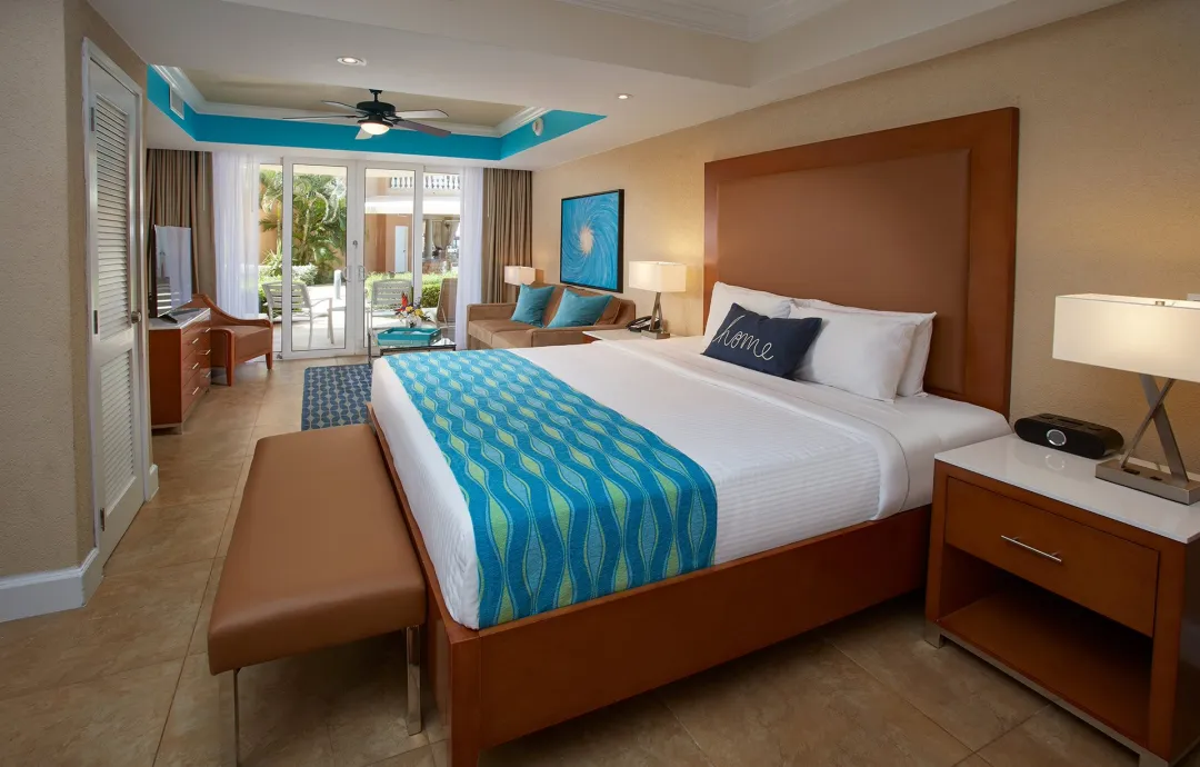 Beach Tower Studio Suite - Bedroom