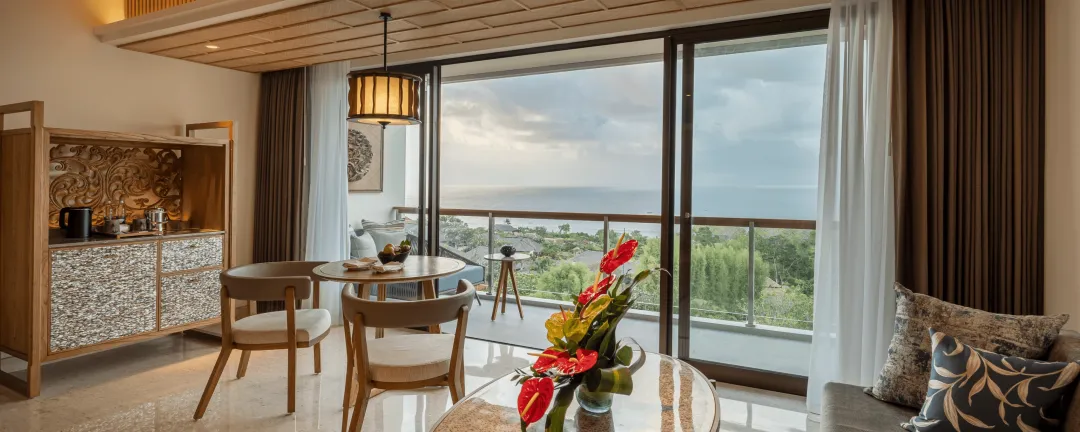 Two Bedroom Ocean View Room - Seating Aeria