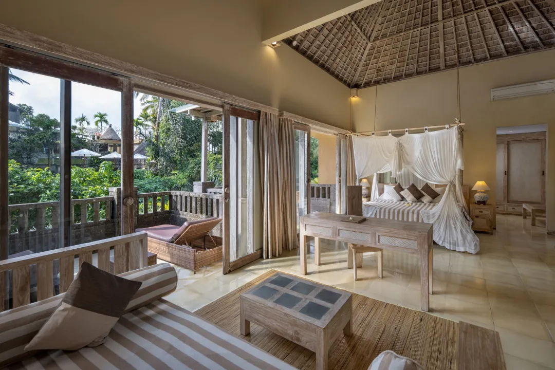 Di Ume Suite - Bedroom with View