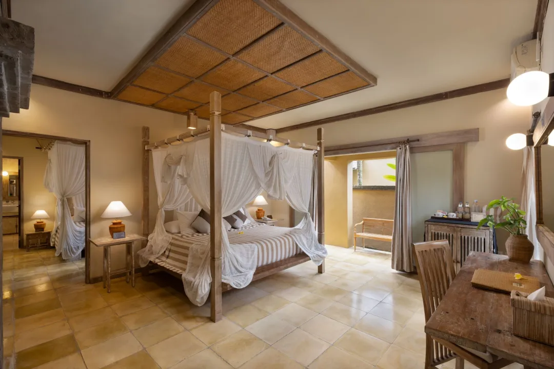 Three Bedroom Wapa Villa with Pool - Bedroom