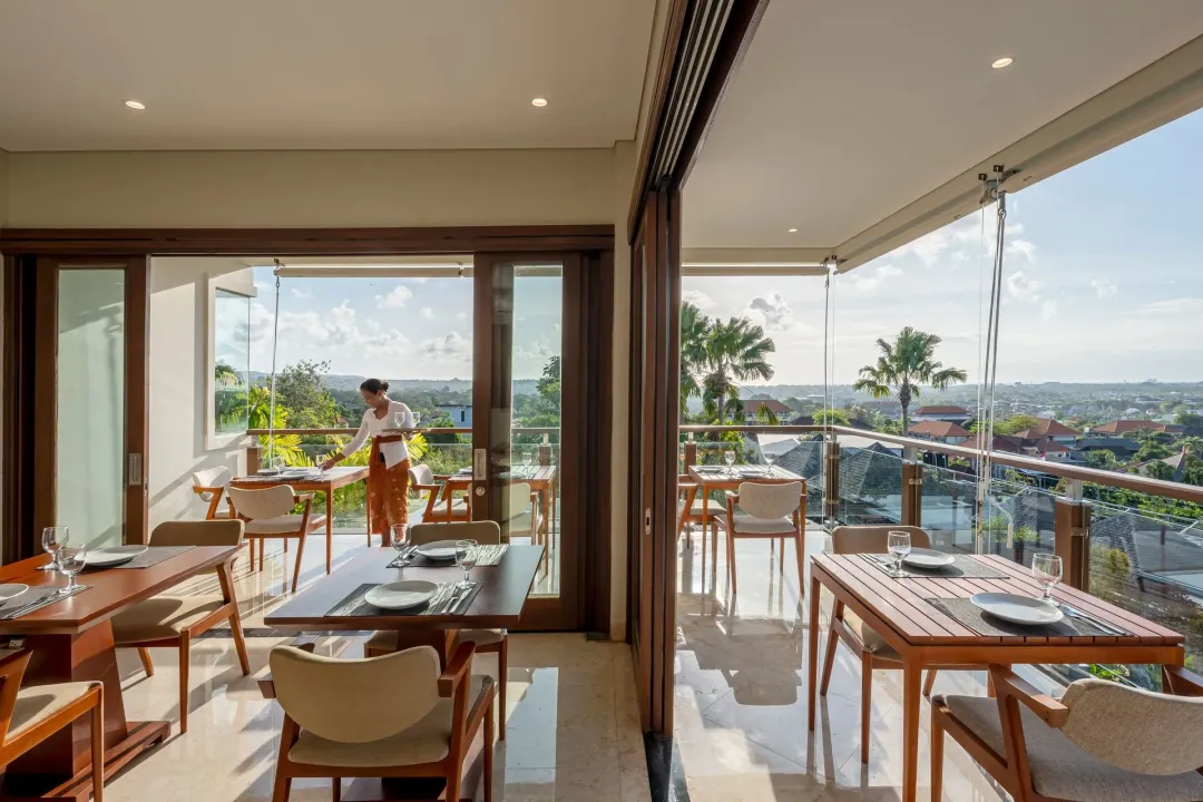 Tanalounge Resturant