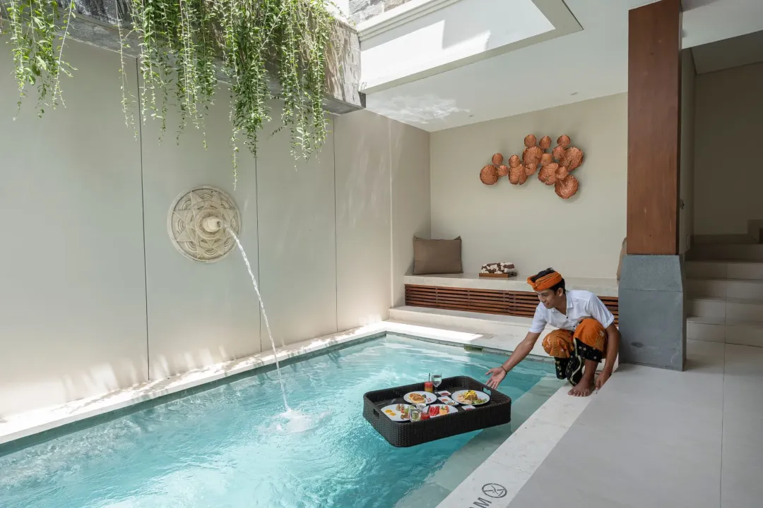 Floating Brunch