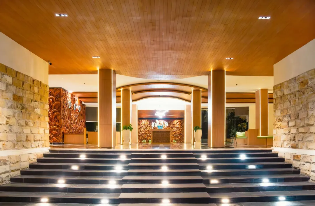 Cross Vibe Paasha Atelier Bali Kuta - Hotel Entrance