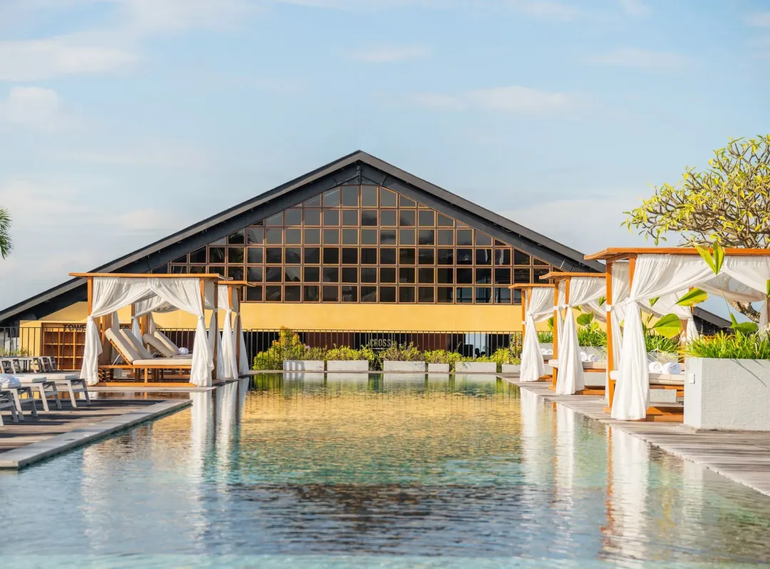 Cross Paasha Bali Seminyak - Pool with Cabana