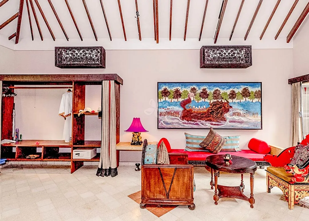 Swarga Villas - Living Aeria