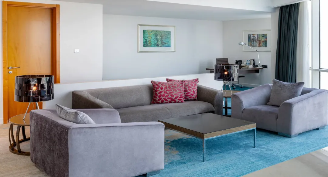 Premier Sea View Suite - Seating Aeria