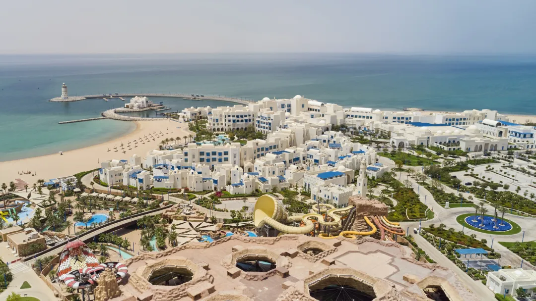 Hilton Salwa Beach Resort & Villas - Aerial View
