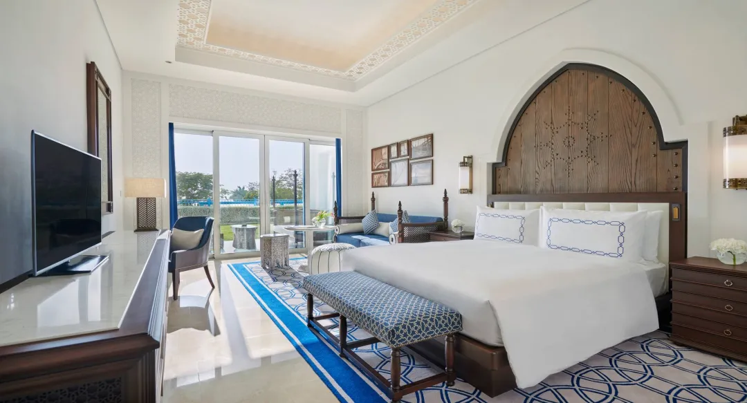 King Guest Room - Bedroom