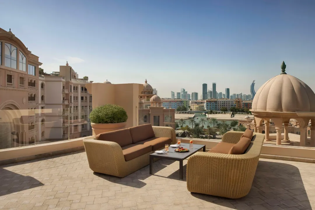 Marsa Malaz Kempinski The Pearl - Rooftop Terrace Lounge with View