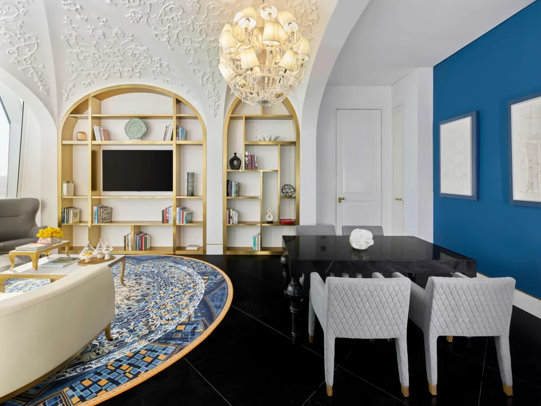 Gulf Suite - Dining Aeria