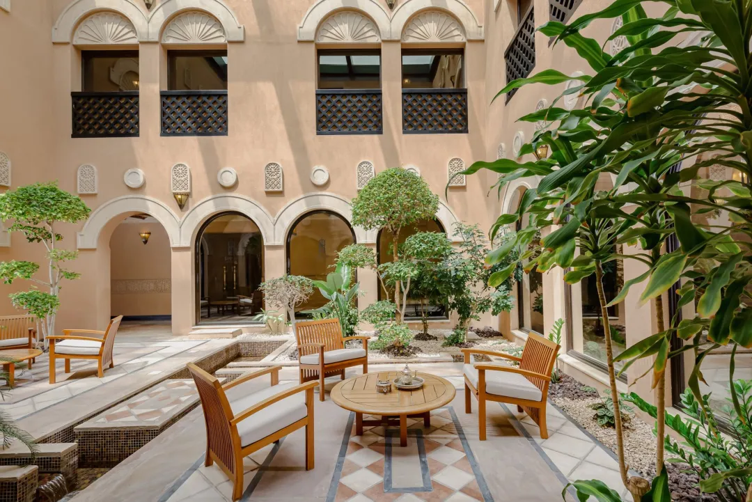 One Bedroom Suite Sea view - Courtyard Lounge