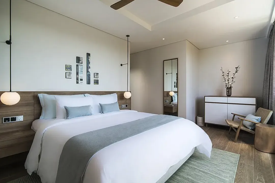 Signature One Bedroom Pool Villa - King Bed