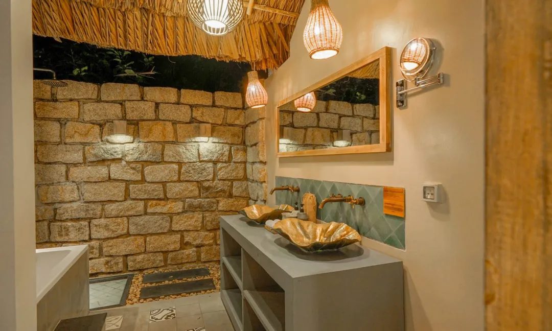 Superior Garden View Bungalows - Bathroom