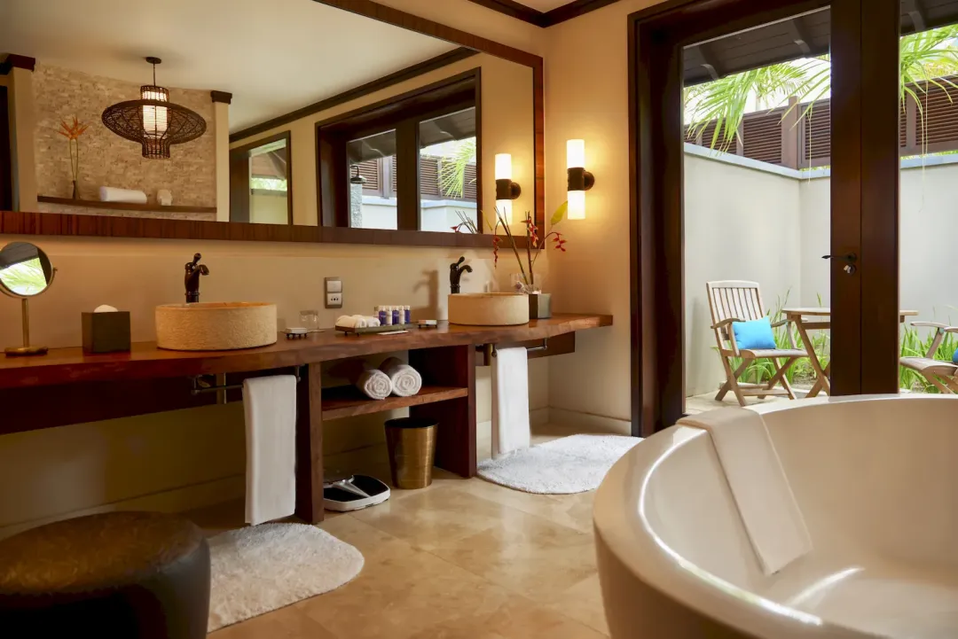 Grand Beach Pool Villa - Bathroom