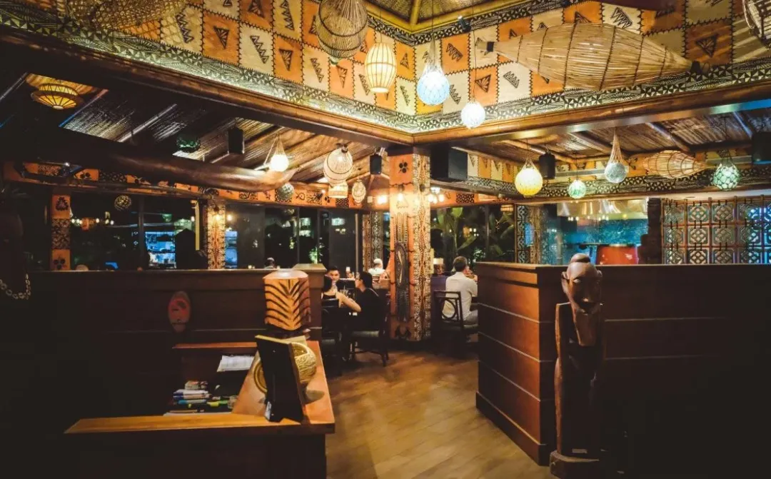 Trader Vics Resturant