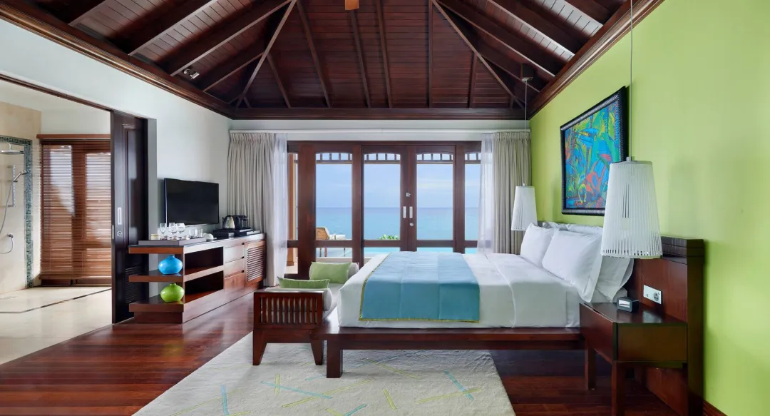 Two Bedroom Oceanfront Pool Villa - Bedroom