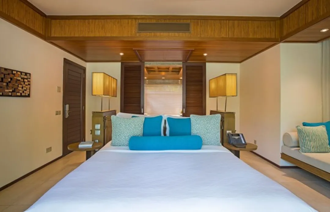 One Bedroom Beach Villa - Bedroom