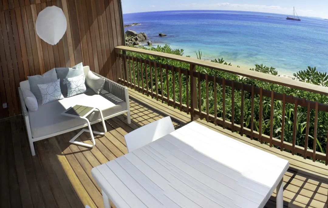 Ocean View Chalets - Balcony Lounge with View