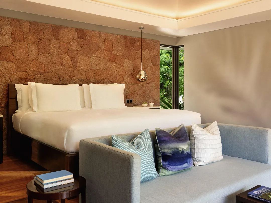 Ocean View Pool Villa King - Bedroom