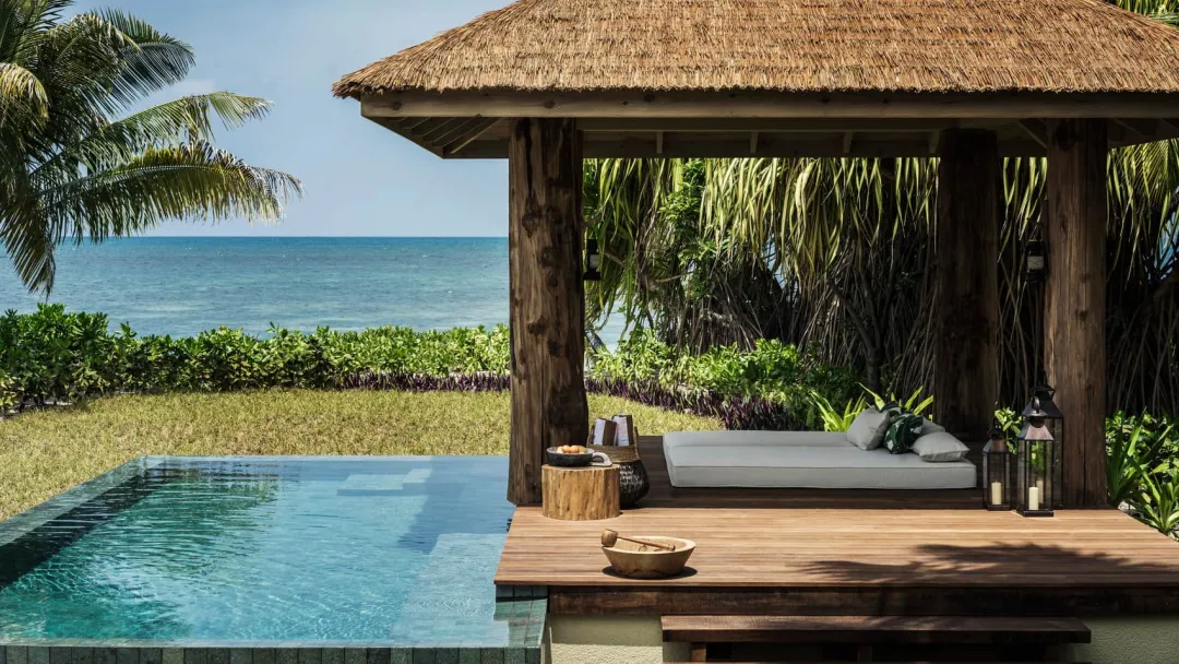 Four Seasons Resort Seychelles at Desroches Island - Pool with Cabana