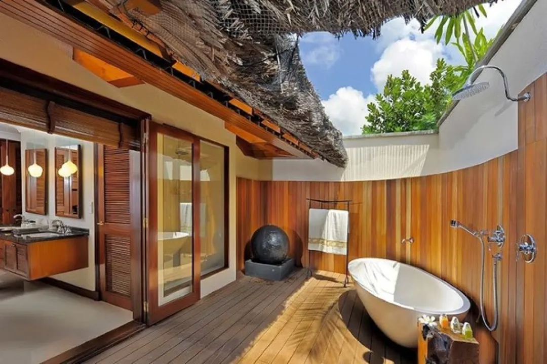 Presidential Villa - Bathroom