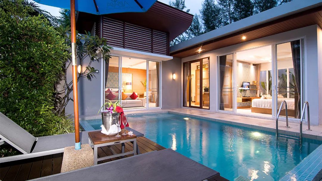 Pool Villa - Pool