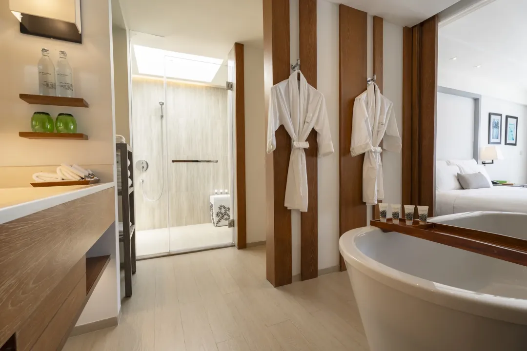 Grand Ocean View Rooms - Bathroom