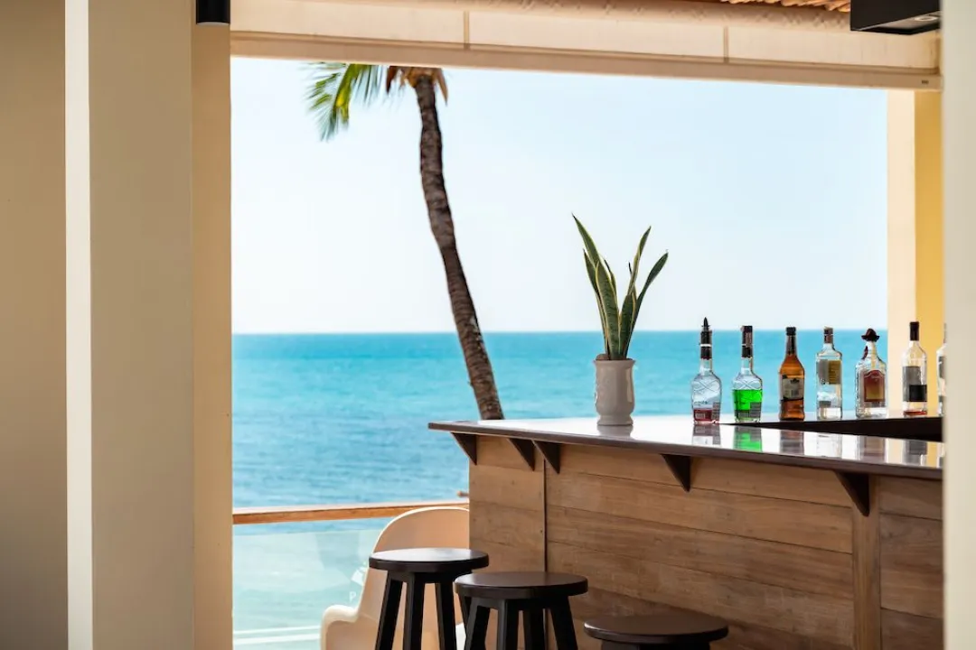 Lookout Bar