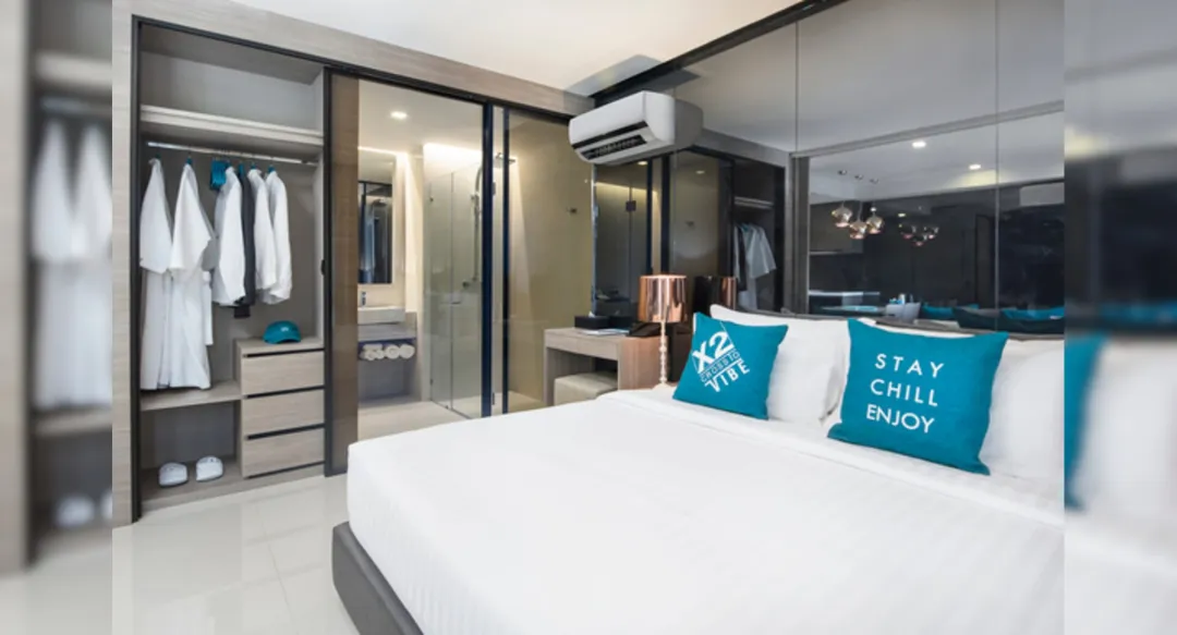 One Bedroom Deluxe Room - King Bed