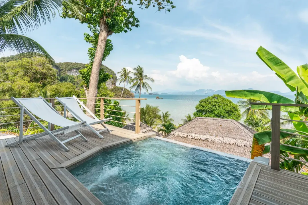 Seaview Plunge Pool Deluxe Studio - Pool with Seaview