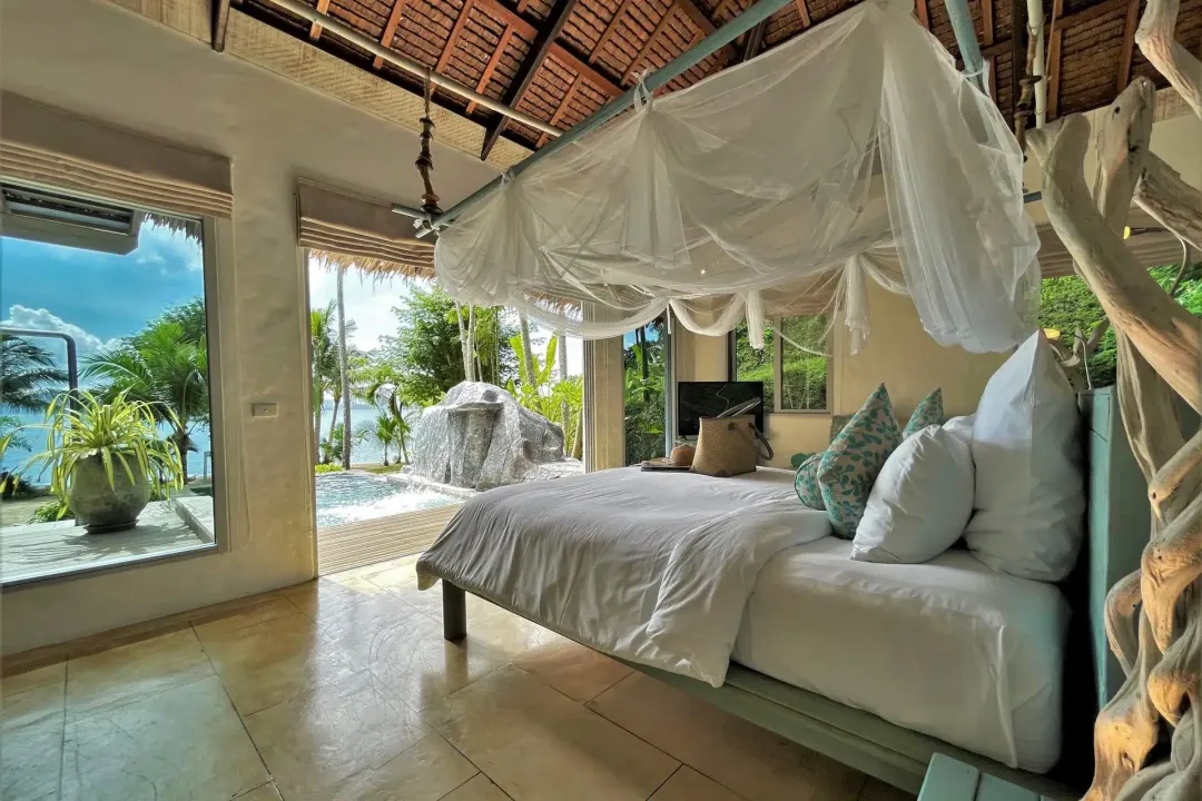 Seaview Pool Villa - Bedroom with View