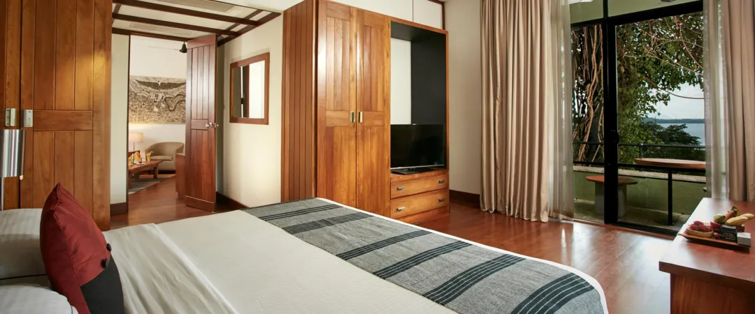 Suites - Bedroom