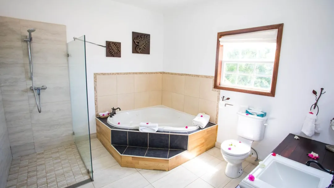 Tower Suite - Bathroom