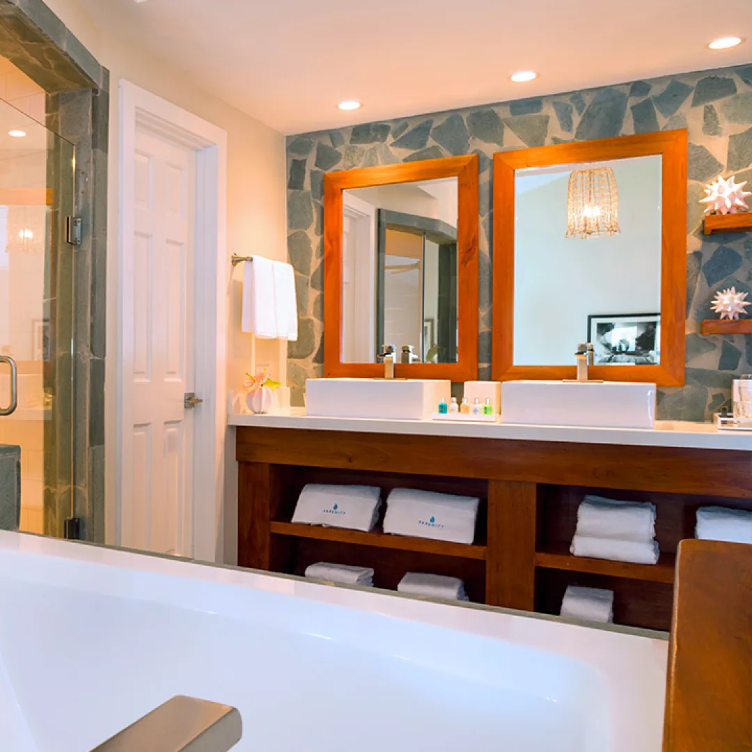 Grande Plunge Pool Butler Suite - Bathroom Grande Plunge Pool Butler Suite - Bathroom