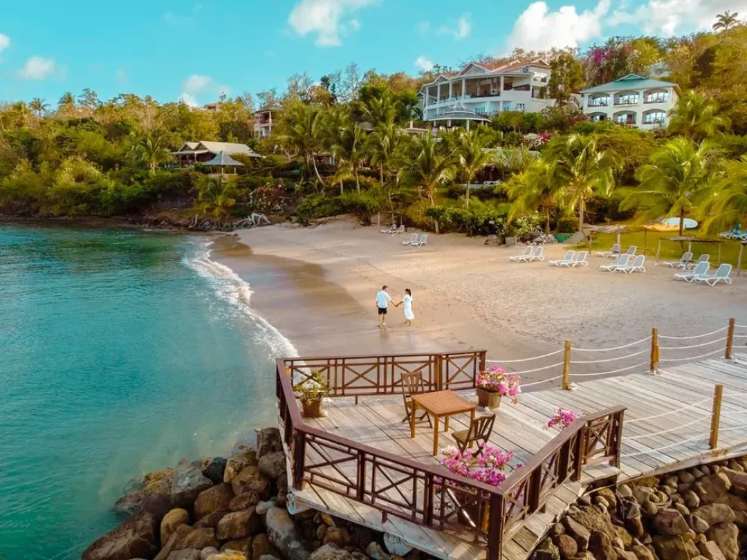 Calabash Cove - Beach Deck Seating