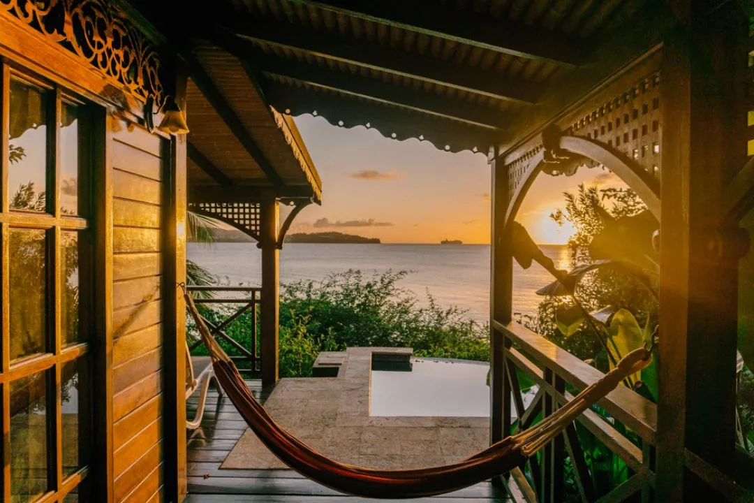 Waters Edge Cottage -Sunset View