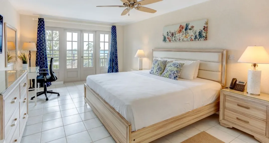 Superior Ocean View - Bedroom with Sea View