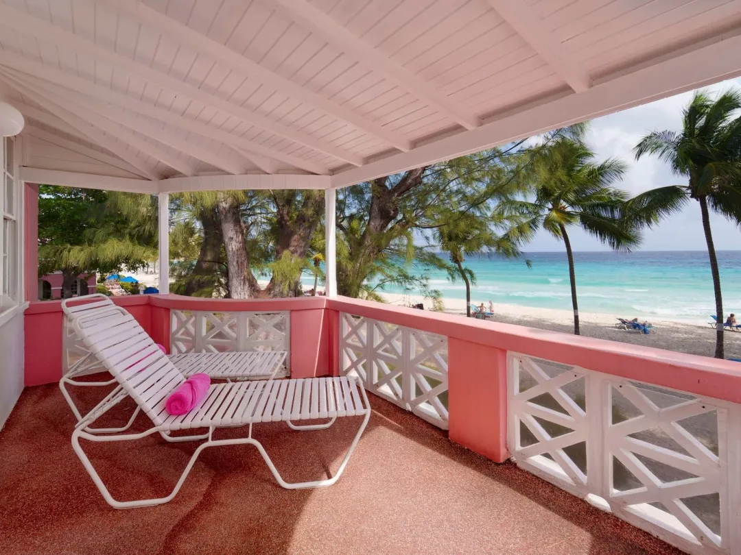 Junior Suite - Terrace Lounge with Sea View