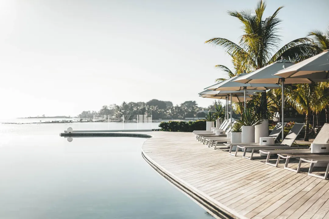 Veranda Paul & Virginie - Pool Lounge