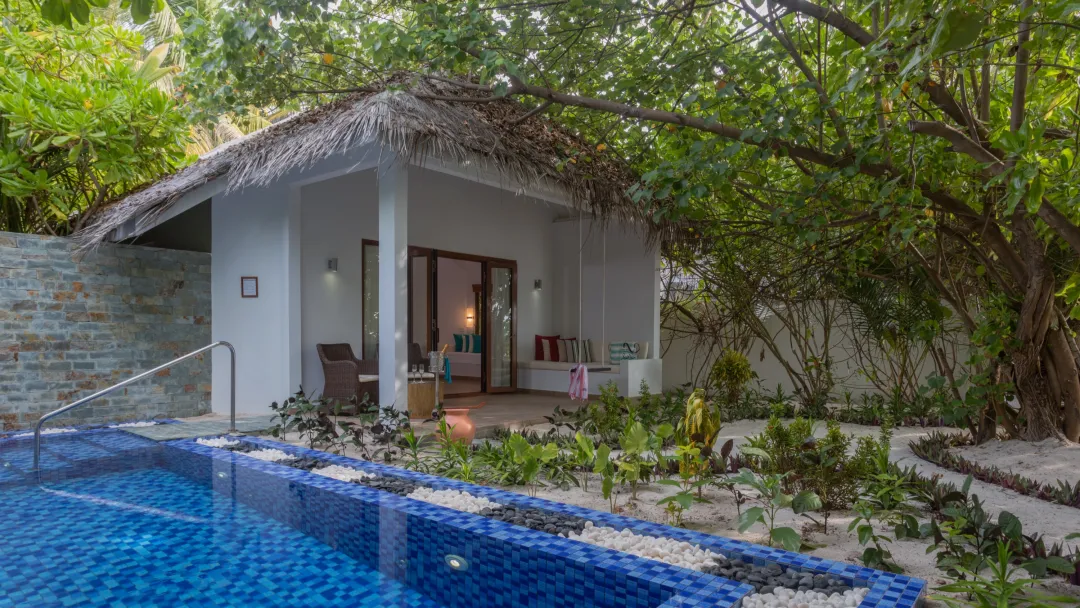 Beach Suite with Pool - Villa with Pool View