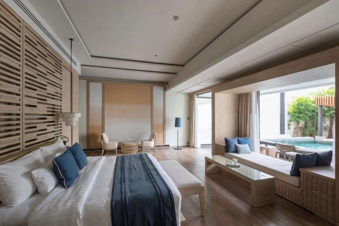 Garden Pool Suite - Bedroom