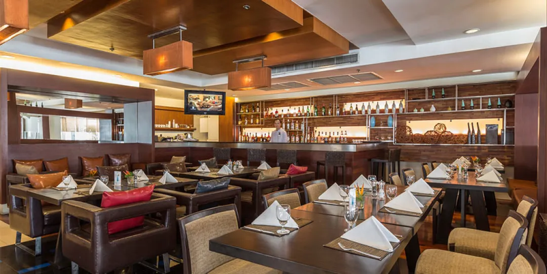Nimman Bar and Grill