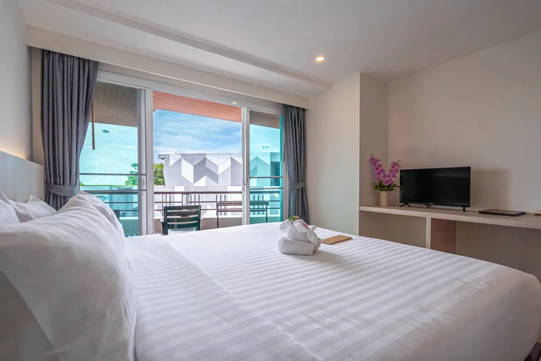 Standard Room - Bedroom with Balcony View