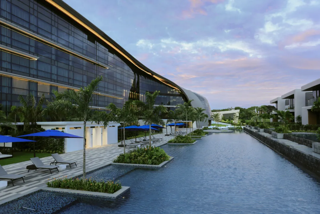 Dusit Thani Laguna Singapore - Pool View