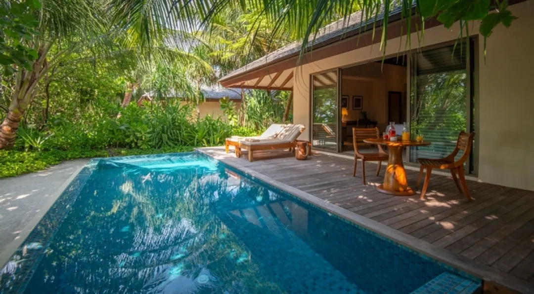 Sunrise Beach Pool Villa - Pool View