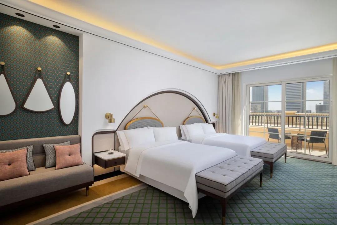 Westin Club Skyline View - Twin Bed