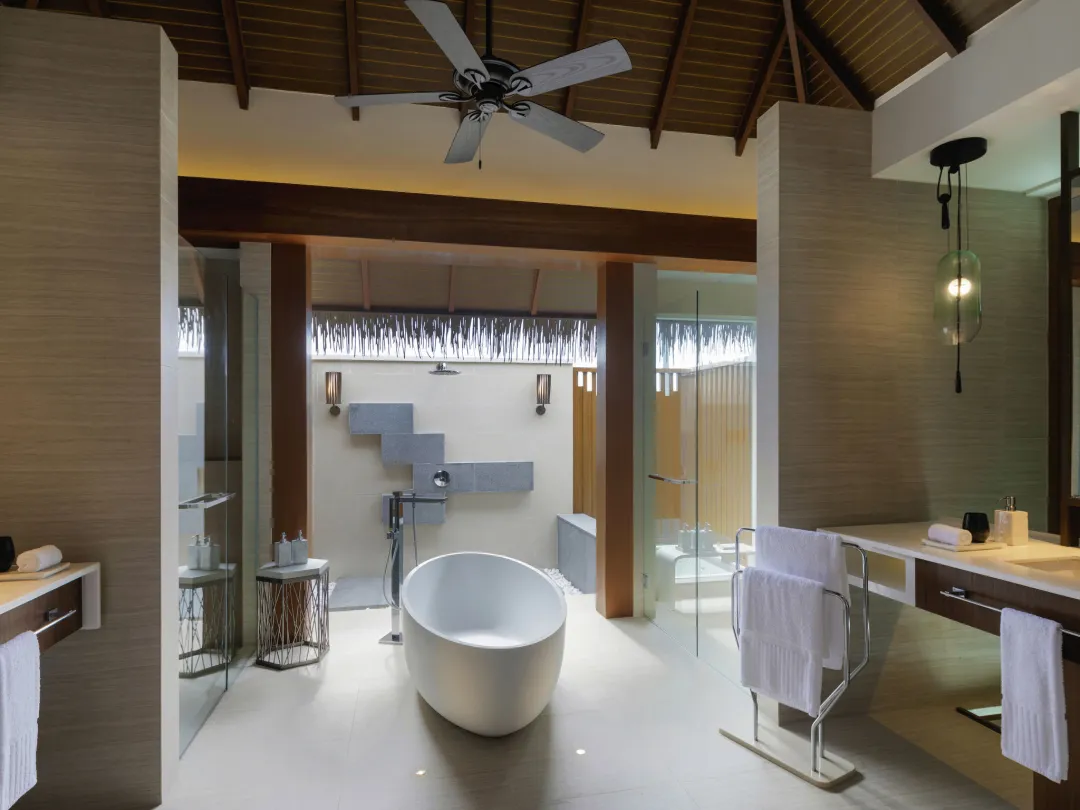 Pullman Maldives All Inclusive Resort - Ocean Villa -Outdoor Bathroom