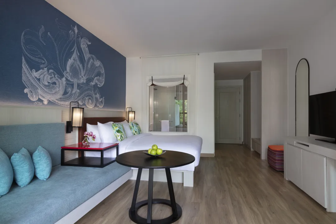 Avani_Plus_Koh_Lanta_Krabi_Resort_Guest_room_Avani_Pool_View_Room_Bedroom_Interior