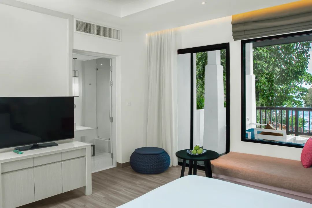 Avani_Plus_Koh_Lanta_Krabi_Resort_Guest_room_Avani_Sea_View_Room_Upper_Bedroom_Balcony_View